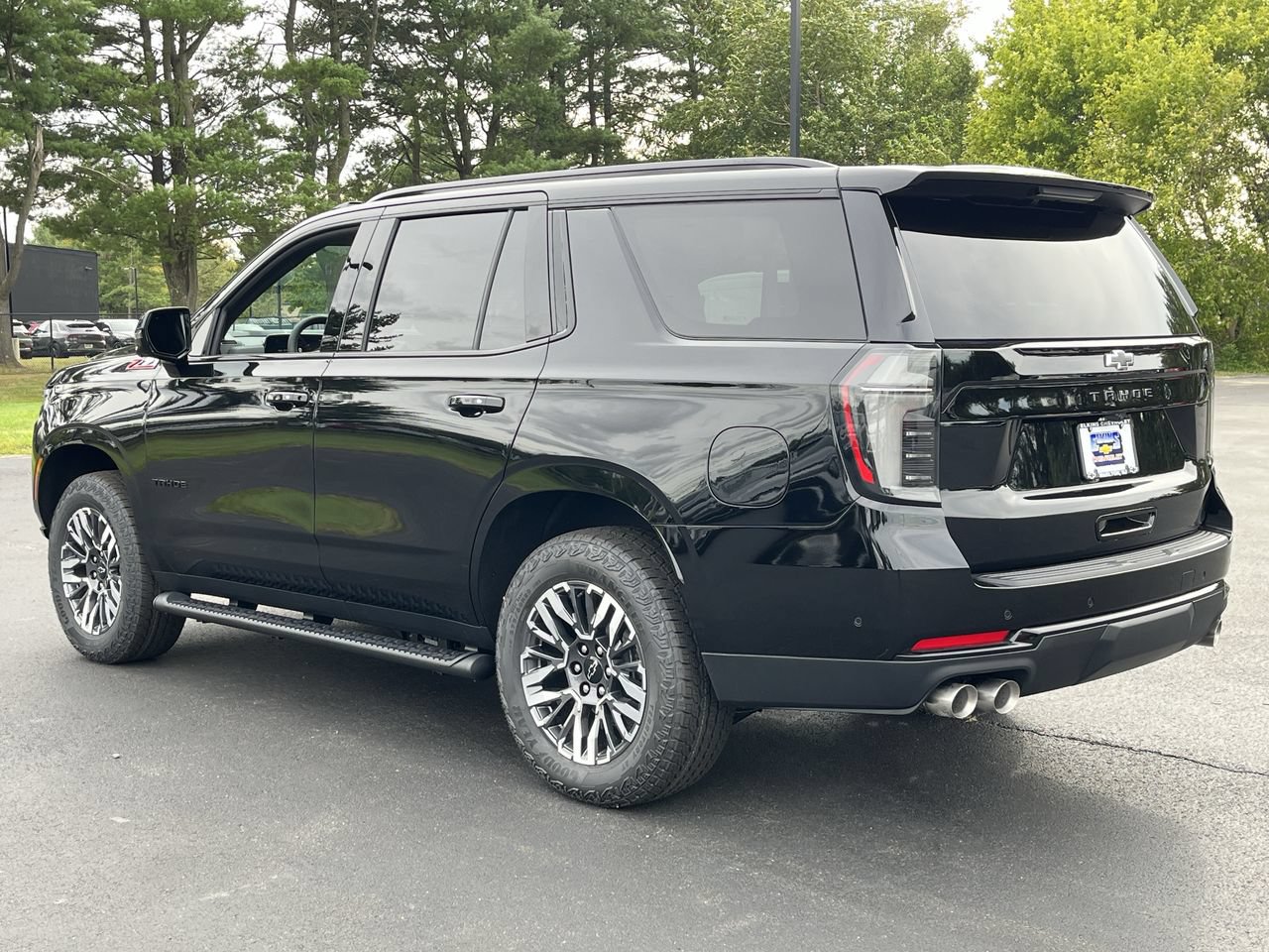 New 2026 Chevrolet Tahoe Z71 w/ Z71 Off-Road Package AWD/4WD image 3