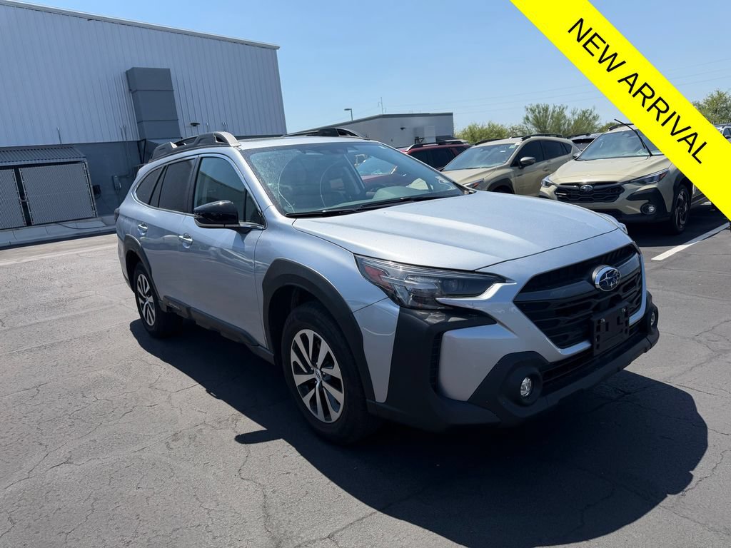 Used 2023 Subaru Outback Premium AWD/4WD image 1