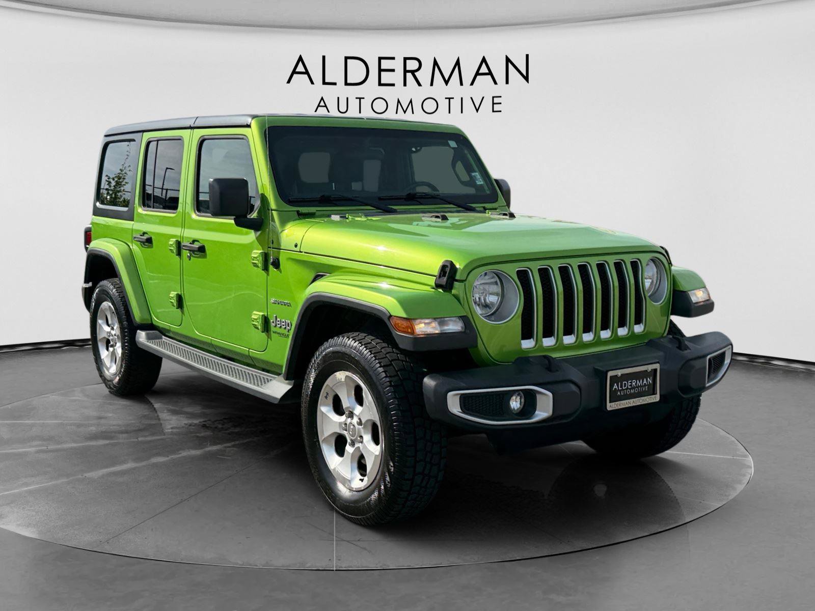 Used 2018 Jeep Wrangler Unlimited Sahara w/ Dual Top Group image 7