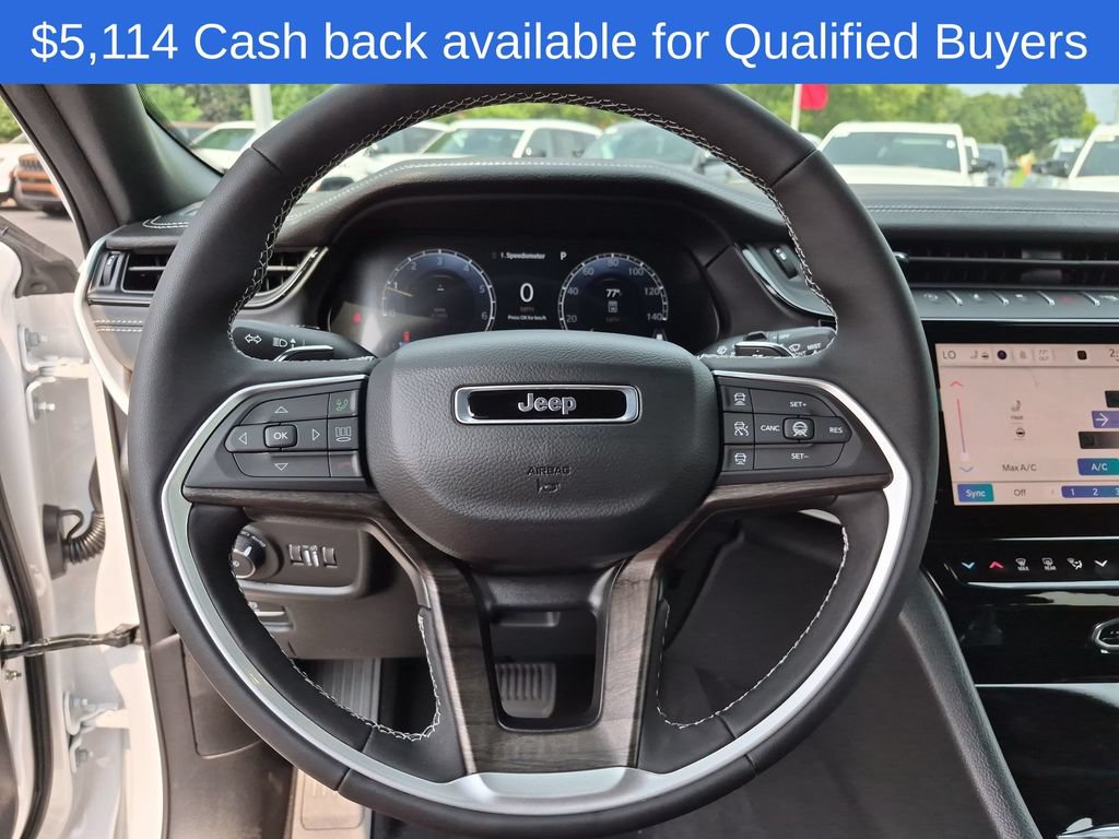 New 2026 Jeep Grand Cherokee Limited w/ Limited Altitude Package AWD/4WD image 11