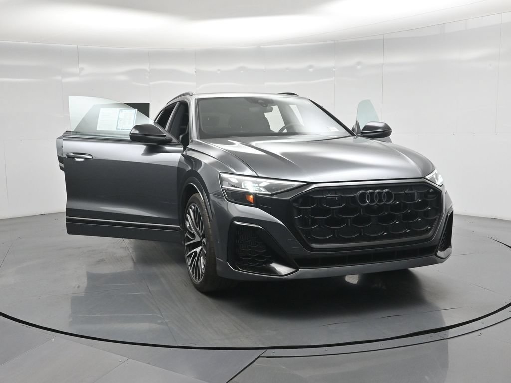 Used 2025 Audi SQ8 Premium Plus AWD/4WD image 27