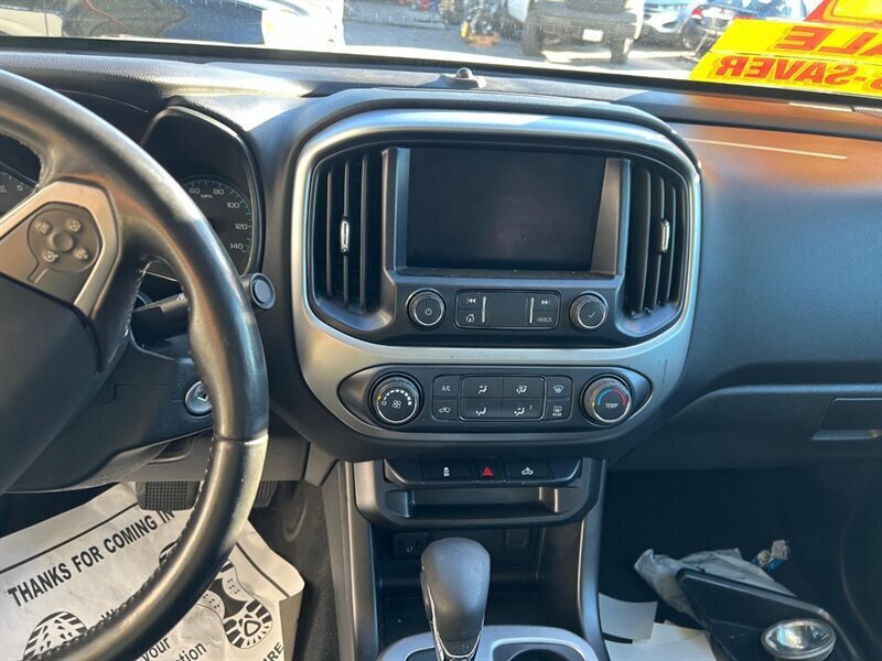 Used 2022 Chevrolet Colorado LT w/ LT Convenience Package RWD image 26