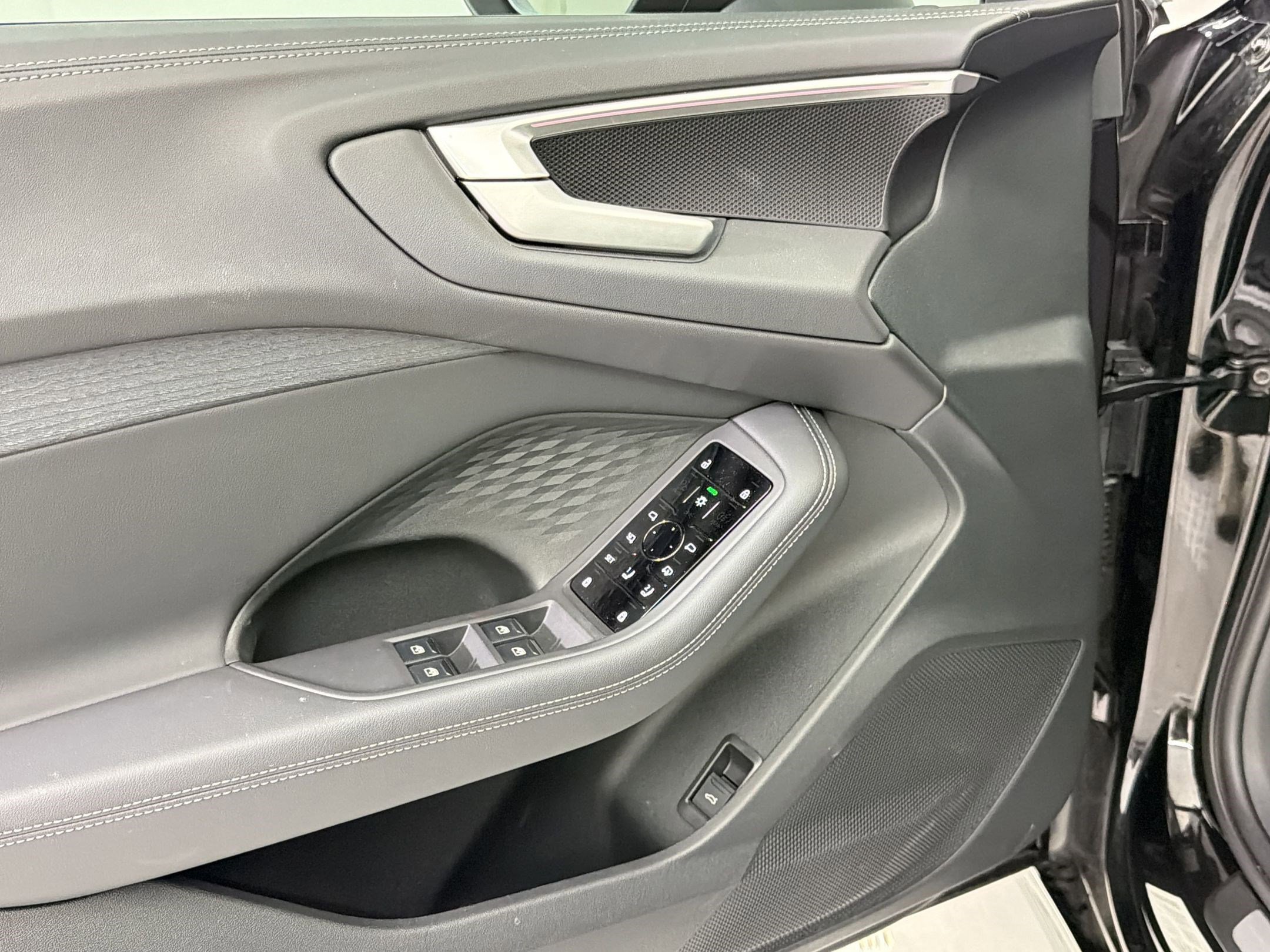 Certified 2025 Audi A5 2.0T Premium image 23