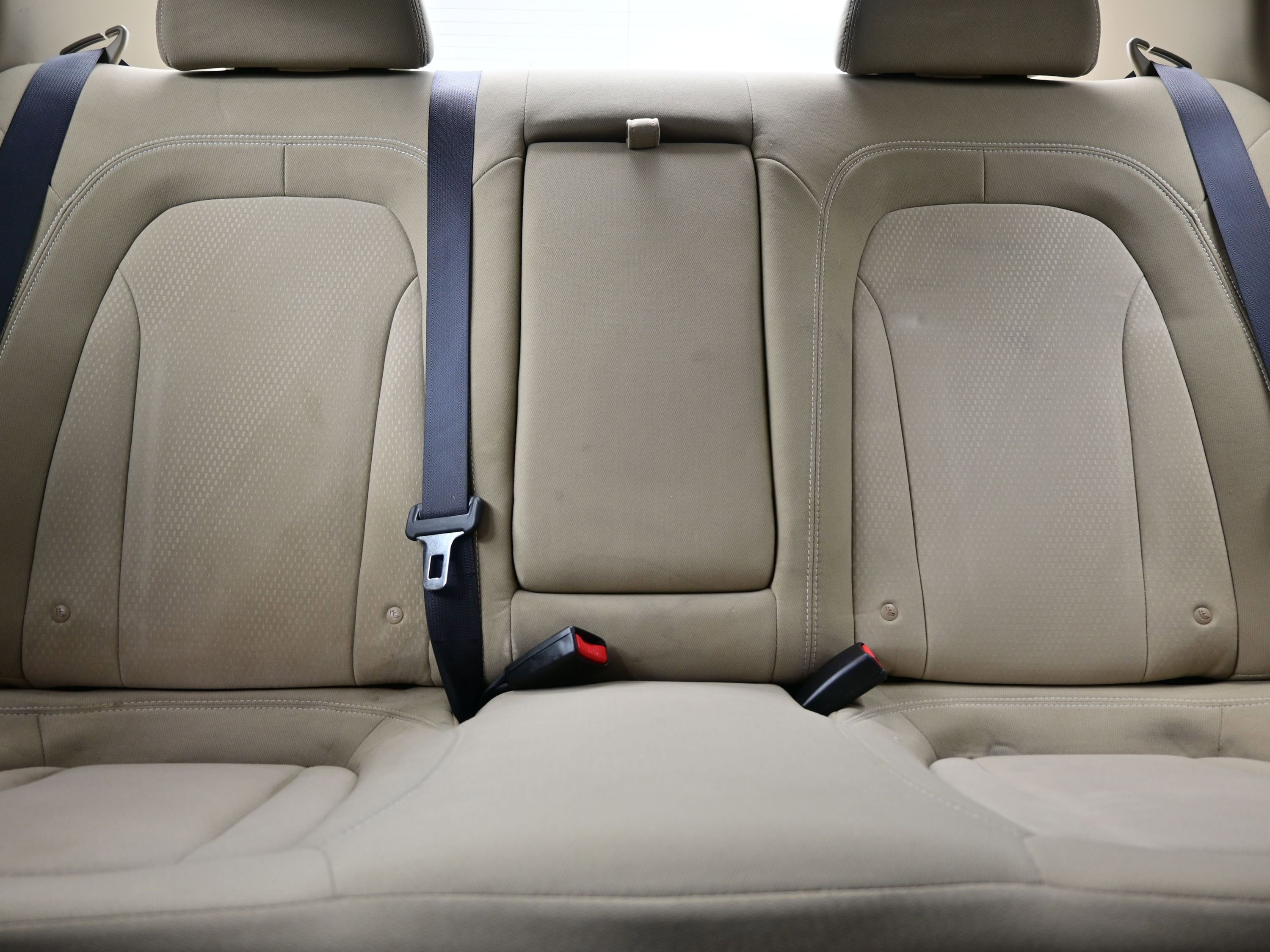 Used 2012 Kia Optima Hybrid w/ Hybrid Convenience Pkg image 16