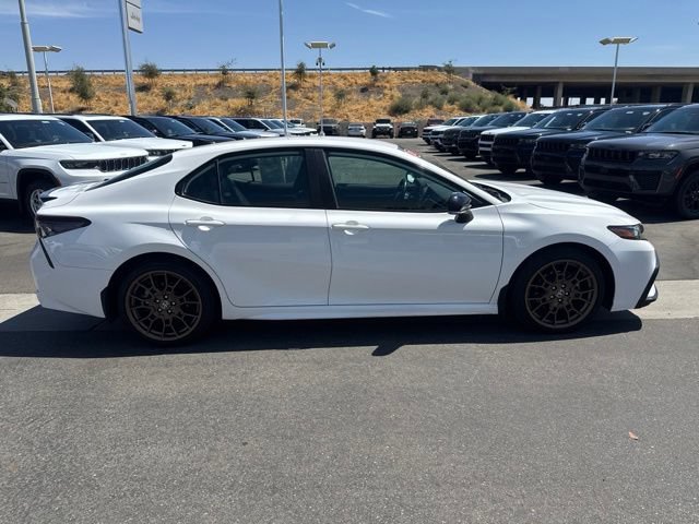 Used 2023 Toyota Camry SE FWD image 7