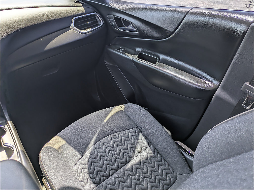 Certified 2023 Chevrolet Equinox LT FWD image 16