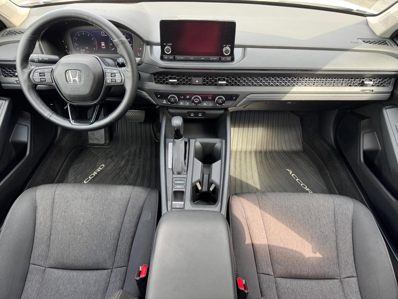 Used 2023 Honda Accord EX image 11