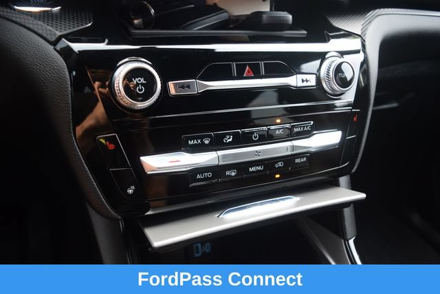Used 2024 Ford Explorer ST-Line w/ Class IV Trailer Tow Package AWD/4WD image 11