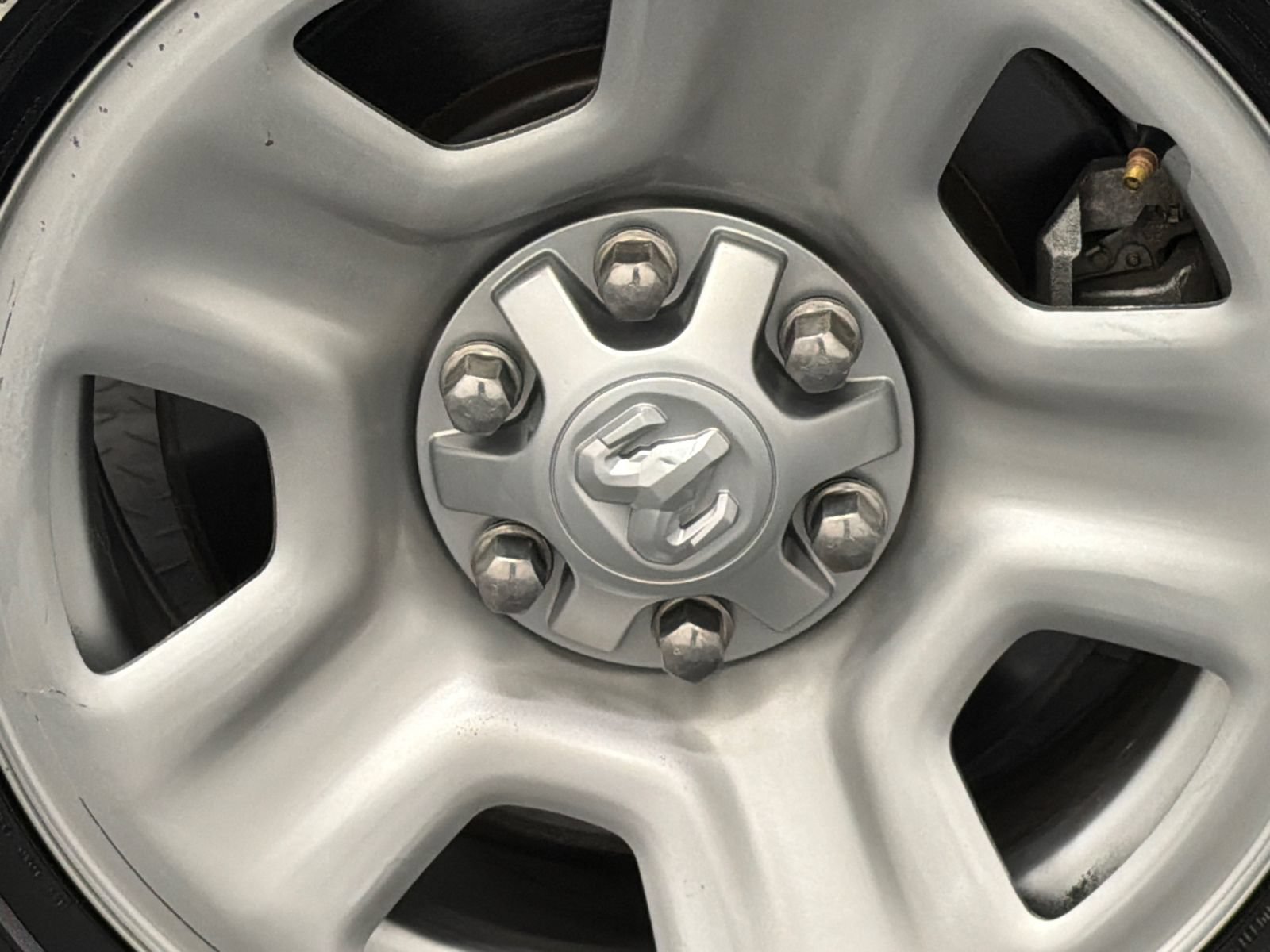 Used 2019 RAM 1500 Tradesman AWD/4WD image 5