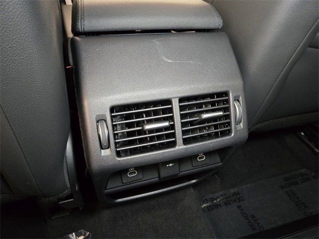 Used 2021 Land Rover Discovery Sport S image 13