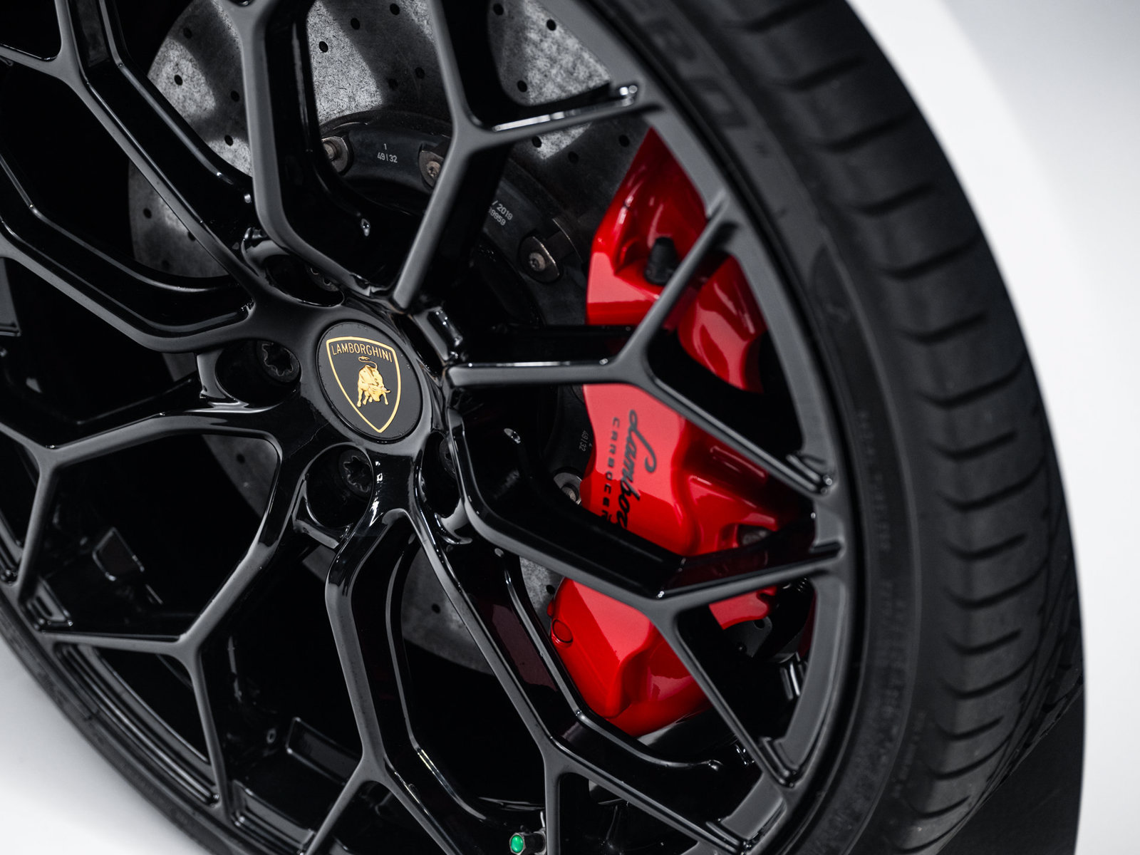 Used 2020 Lamborghini Huracan EVO AWD/4WD image 22