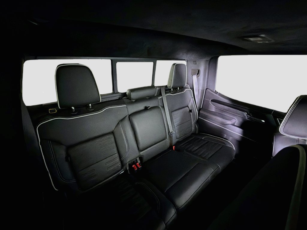 Used 2023 GMC Sierra 1500 AT4X AWD/4WD image 33