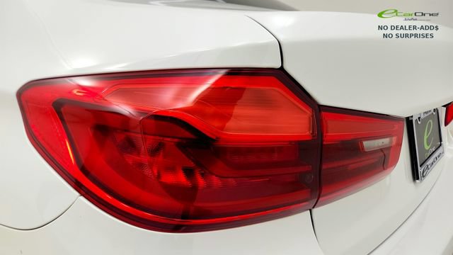 Used 2018 BMW 530e w/ M Sport Package 2 RWD image 27