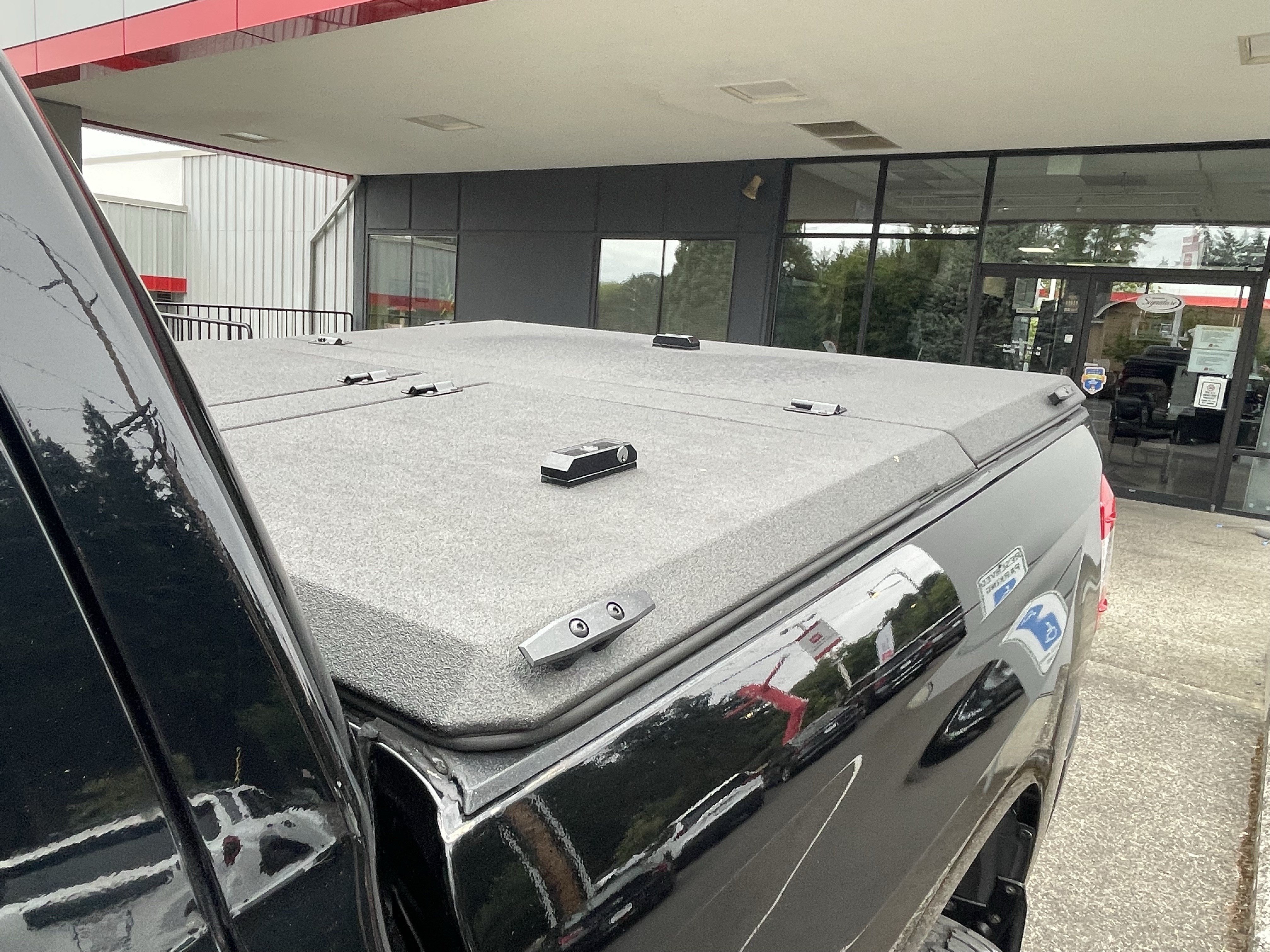 Certified 2019 Toyota Tundra Platinum AWD/4WD image 12