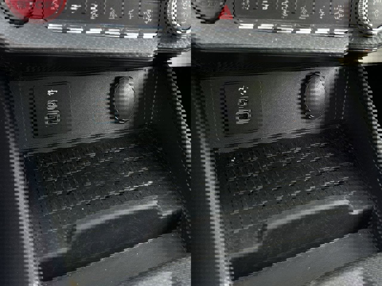 Used 2024 Ford Mustang Premium image 18