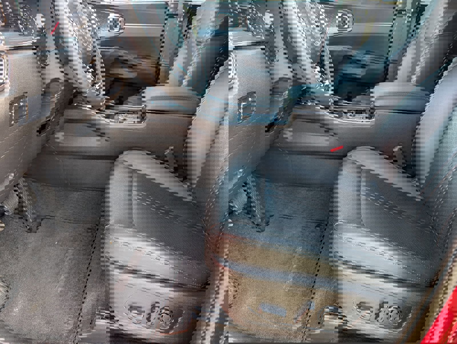 Used 2023 Kia Sorento S image 15