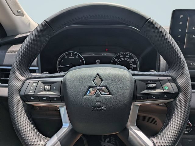 New 2026 Mitsubishi Outlander SE FWD image 29