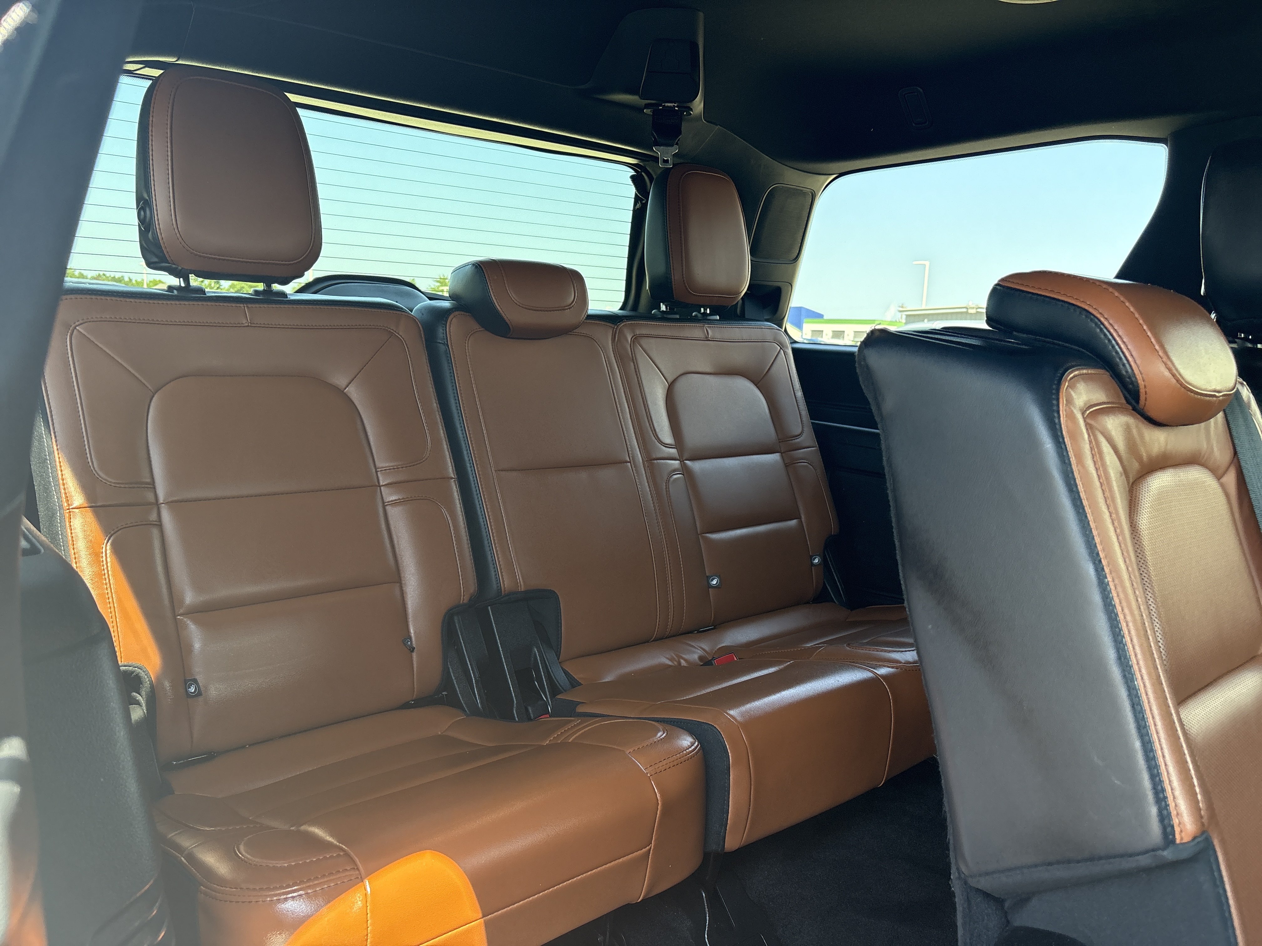 Used 2021 Lincoln Navigator Reserve AWD/4WD image 7