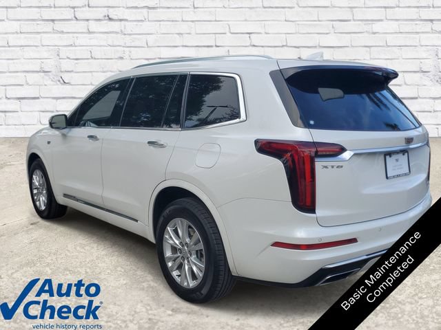 Certified 2024 Cadillac XT6 Luxury FWD image 2
