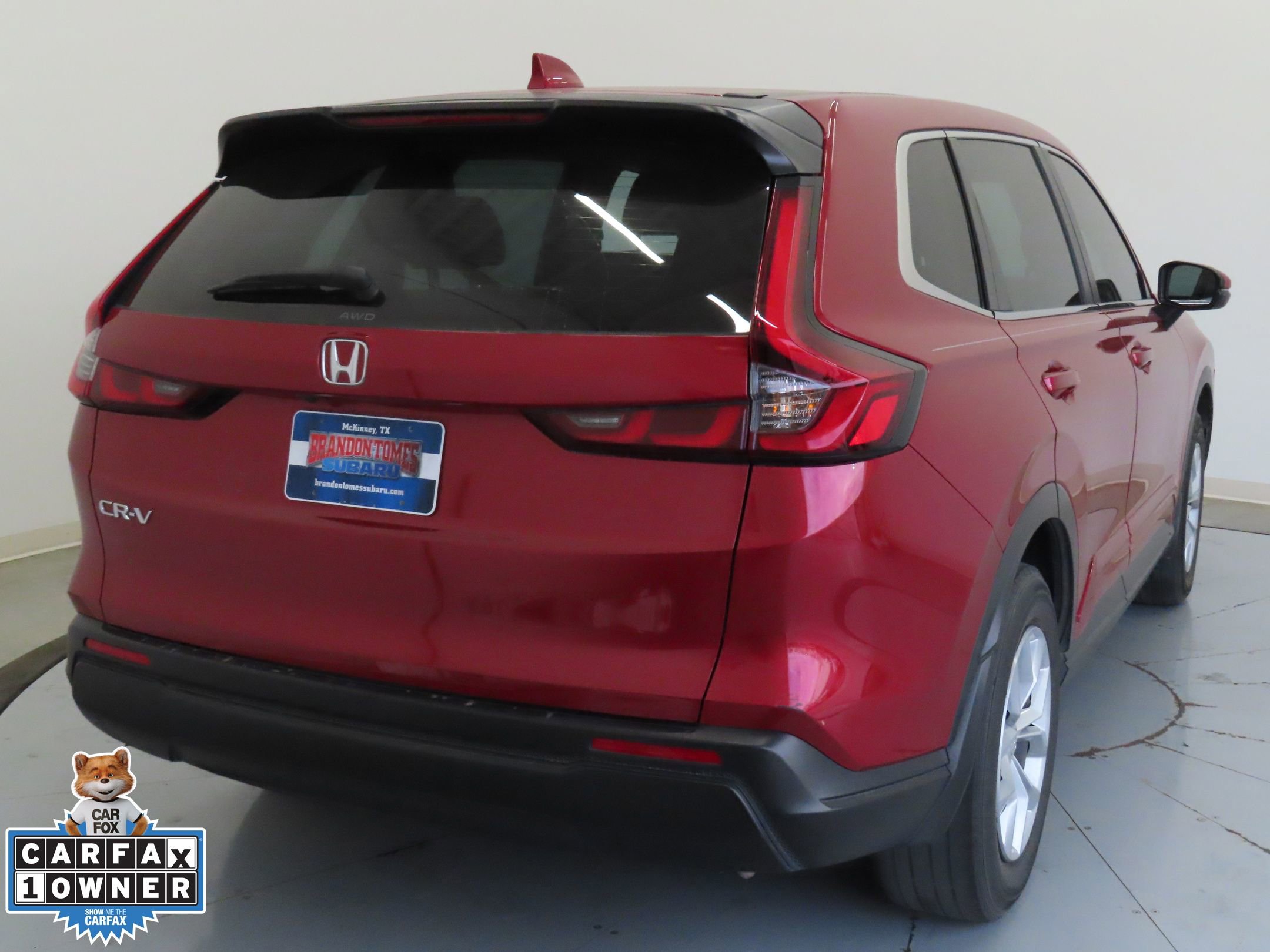 Used 2023 Honda CR-V LX image 3