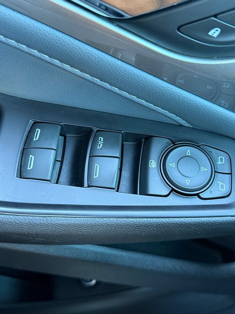 Certified 2019 Chevrolet Traverse LT AWD/4WD image 36
