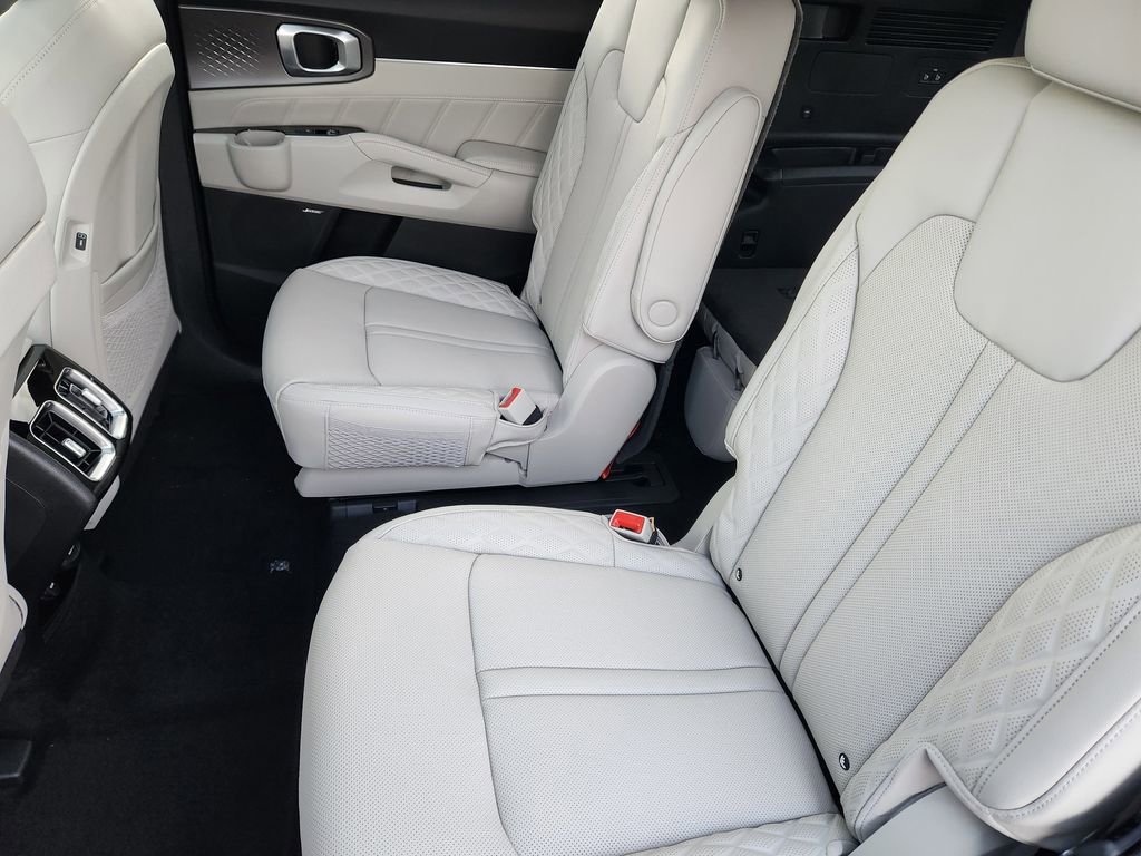 New 2026 Kia Sorento SX Prestige image 13