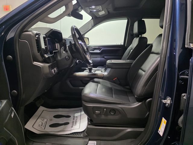 Certified 2022 GMC Sierra 1500 SLT w/ SLT Convenience Package image 13