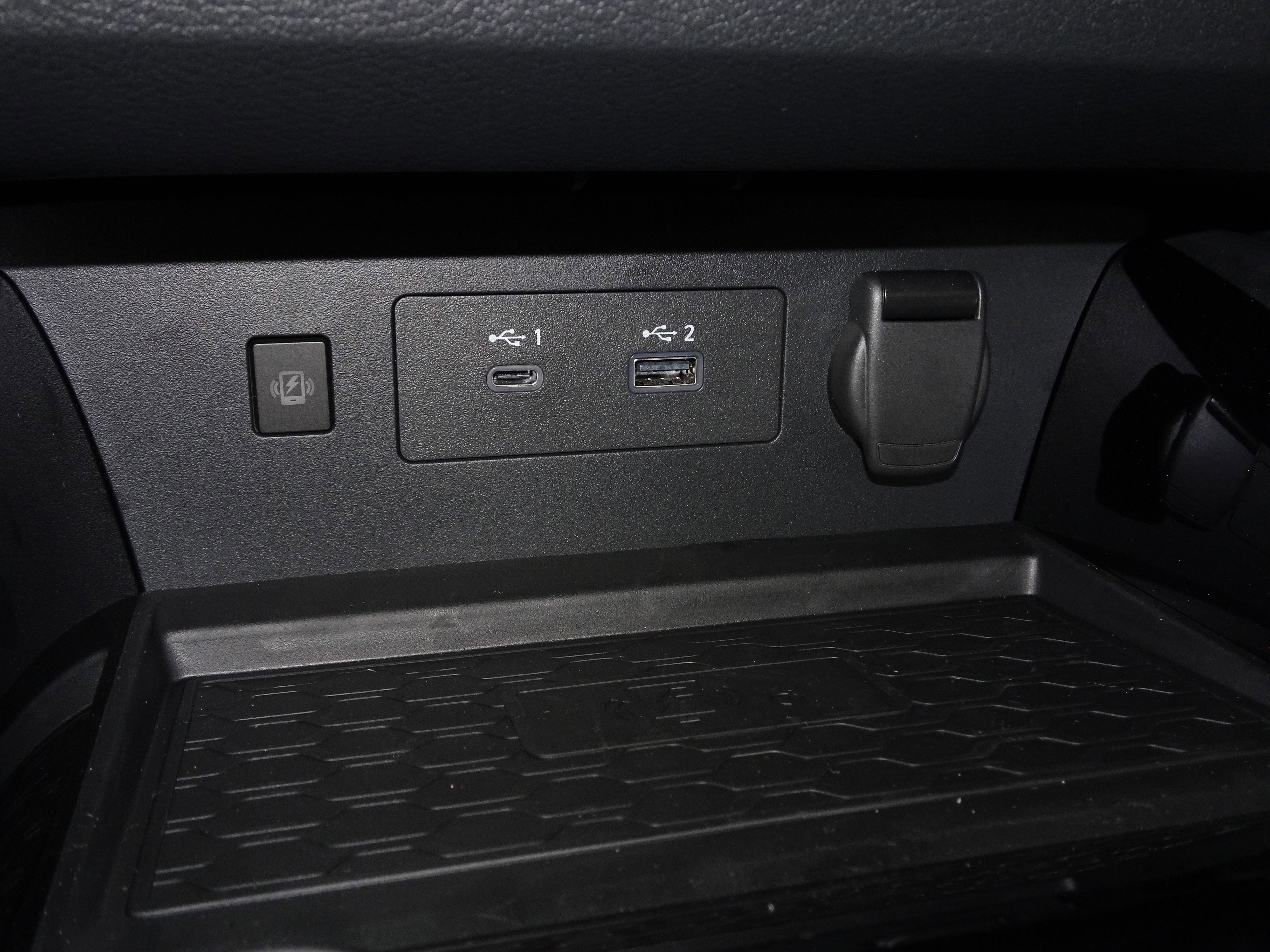 New 2025 Nissan Altima 2.5 SR w/ SR Premium Package image 33