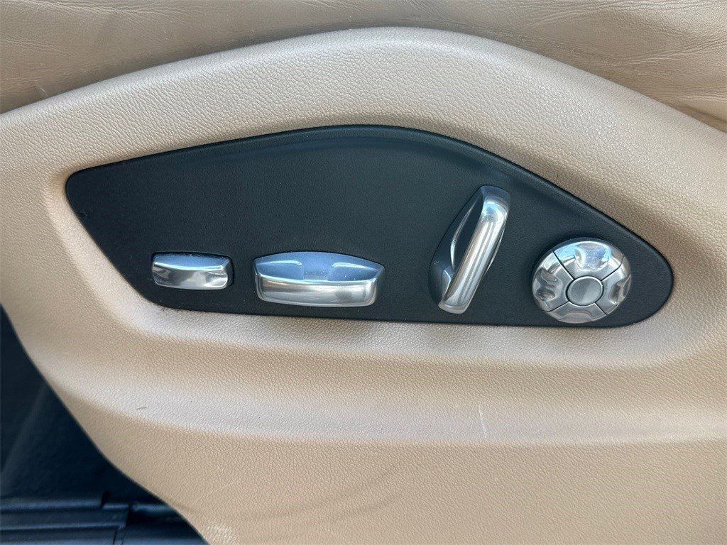Used 2019 Porsche Cayenne image 22
