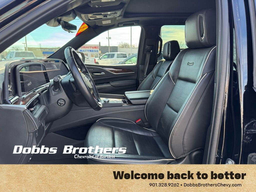 Used 2023 Cadillac Escalade Premium Luxury image 10