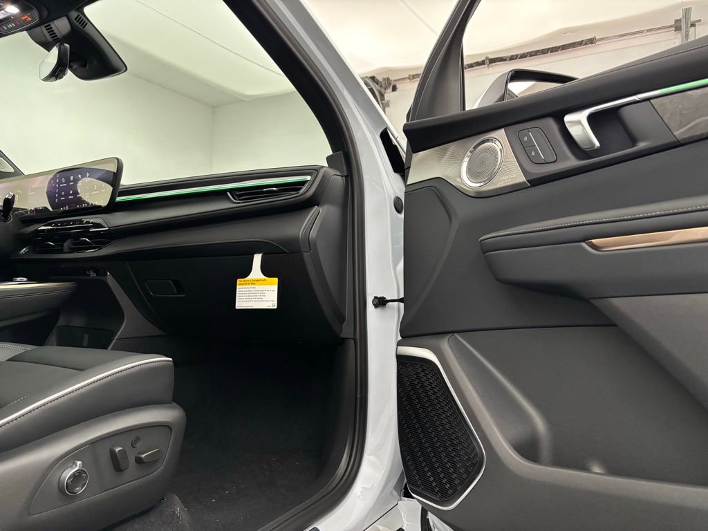 New 2026 Buick Enclave Avenir image 37