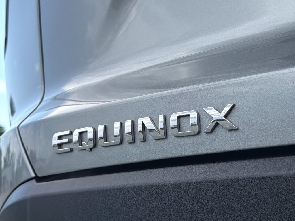Used 2026 Chevrolet Equinox LT FWD image 16