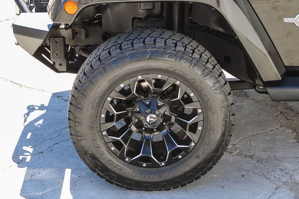 Used 2014 Jeep Wrangler Unlimited Sport AWD/4WD image 5