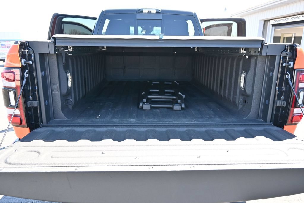 Used 2022 RAM 2500 Limited AWD/4WD image 12