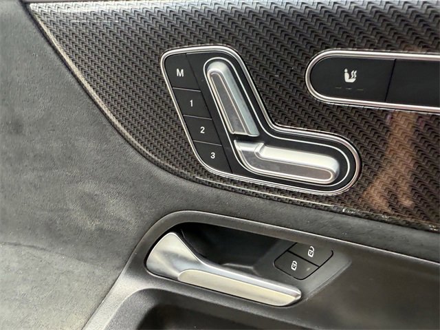 New 2024 Mercedes-Benz GLB 250 image 20