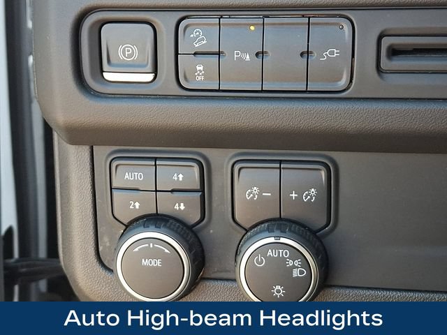Used 2021 Chevrolet Tahoe Z71 w/ Rear Media and Nav Package AWD/4WD image 9