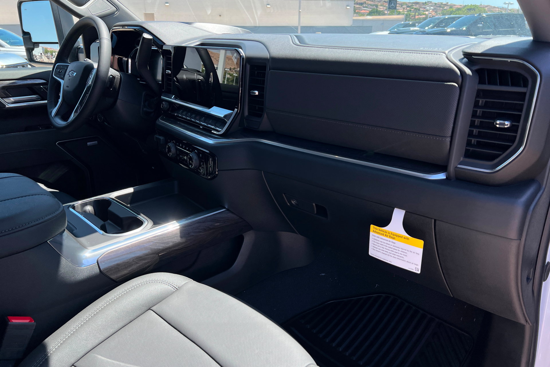 New 2026 Chevrolet Silverado 2500 LTZ w/ LTZ Plus Package AWD/4WD image 24