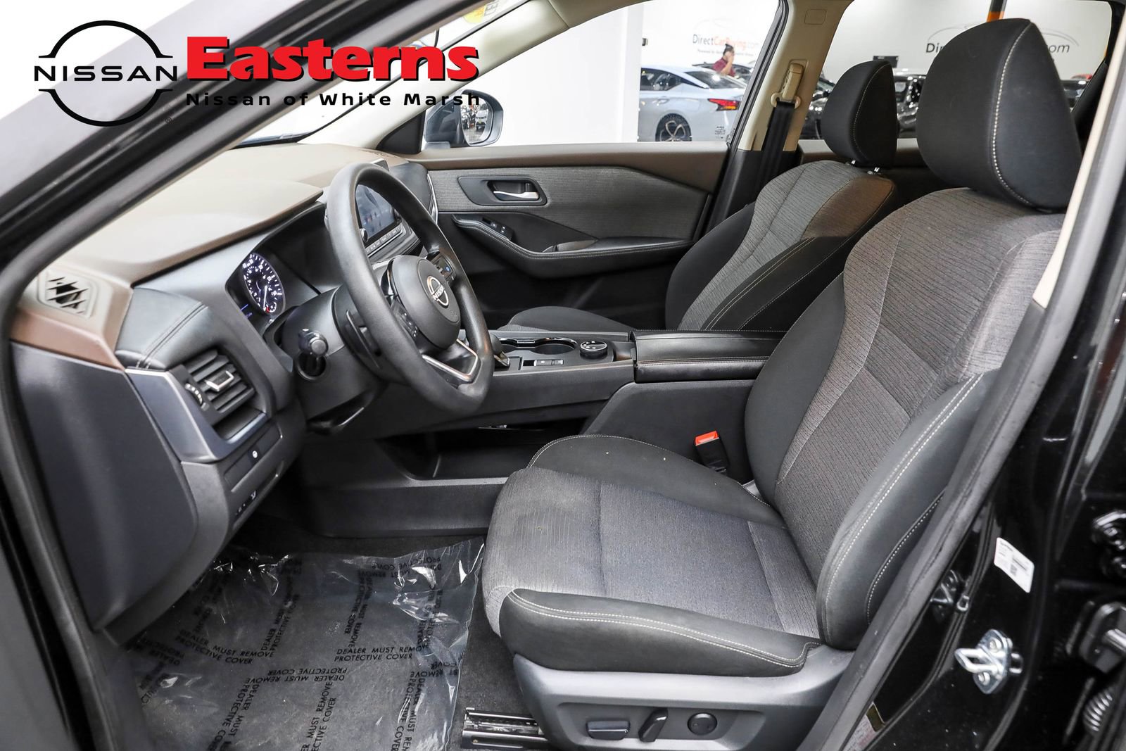 Used 2023 Nissan Rogue SV image 15