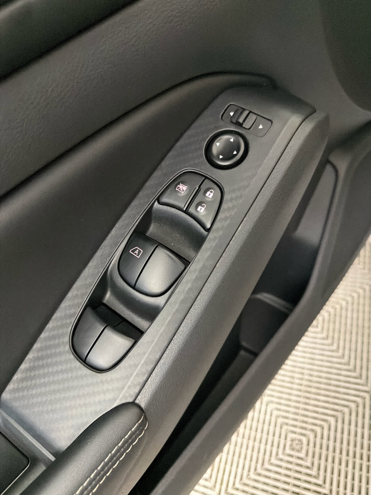 Certified 2025 Nissan Altima 2.5 SV FWD image 23