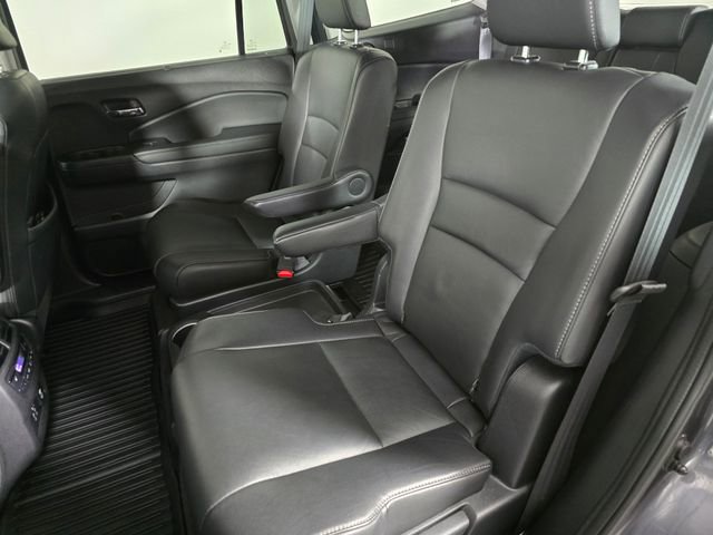 Used 2019 Honda Pilot Touring image 19