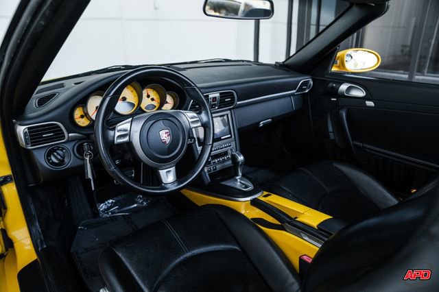 Used 2006 Porsche 911 Carrera S RWD image 2