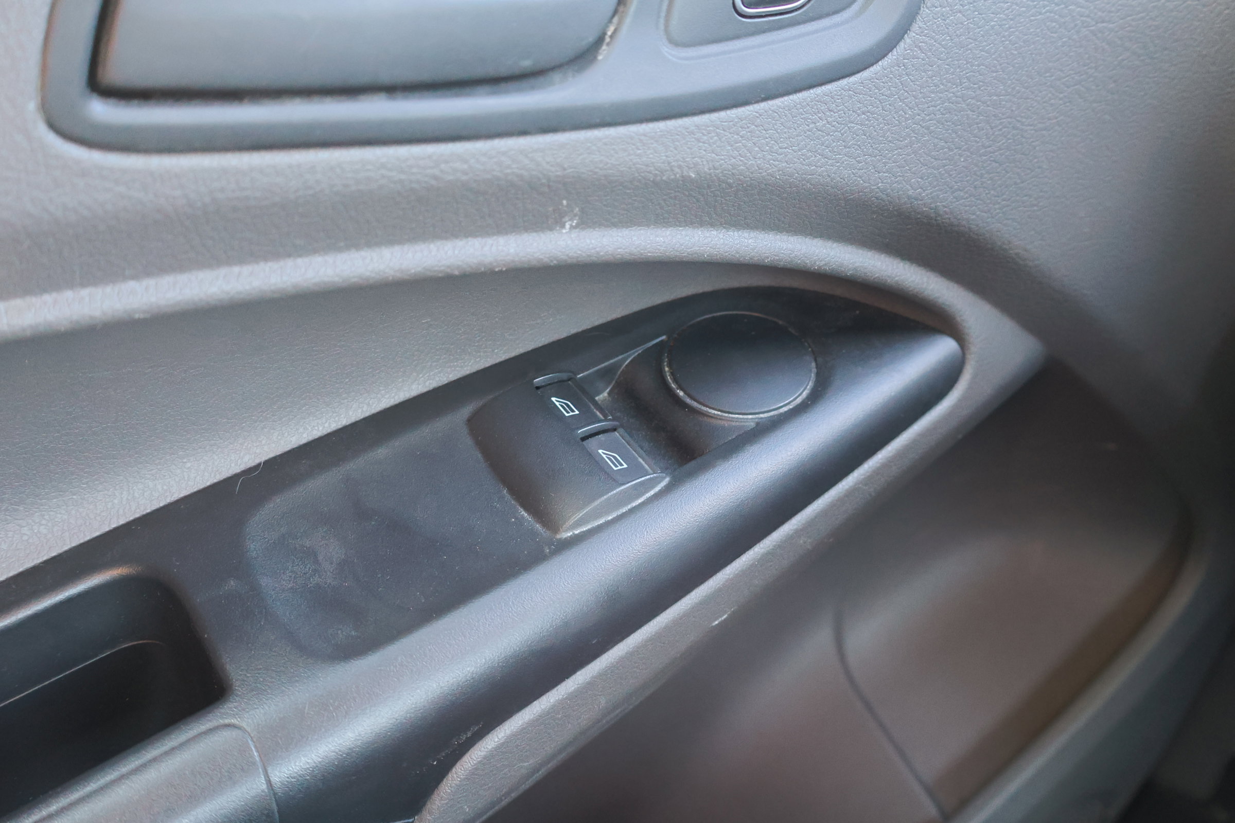 Certified 2023 Ford Transit Connect XL w/ Trailer Tow Package image 15