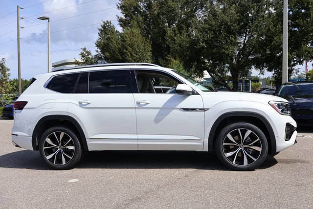 New 2026 Volkswagen Atlas SEL Premium R-Line image 8