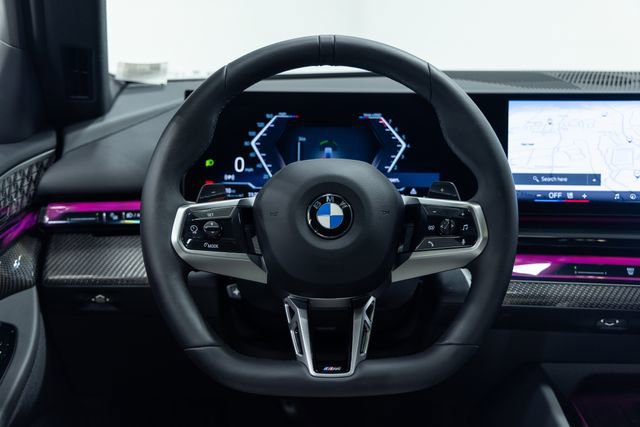 Used 2026 BMW 540i xDrive w/ M Sport Package AWD/4WD image 14