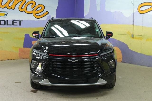 Used 2023 Chevrolet Blazer LT w/ Convenience Package AWD/4WD image 3