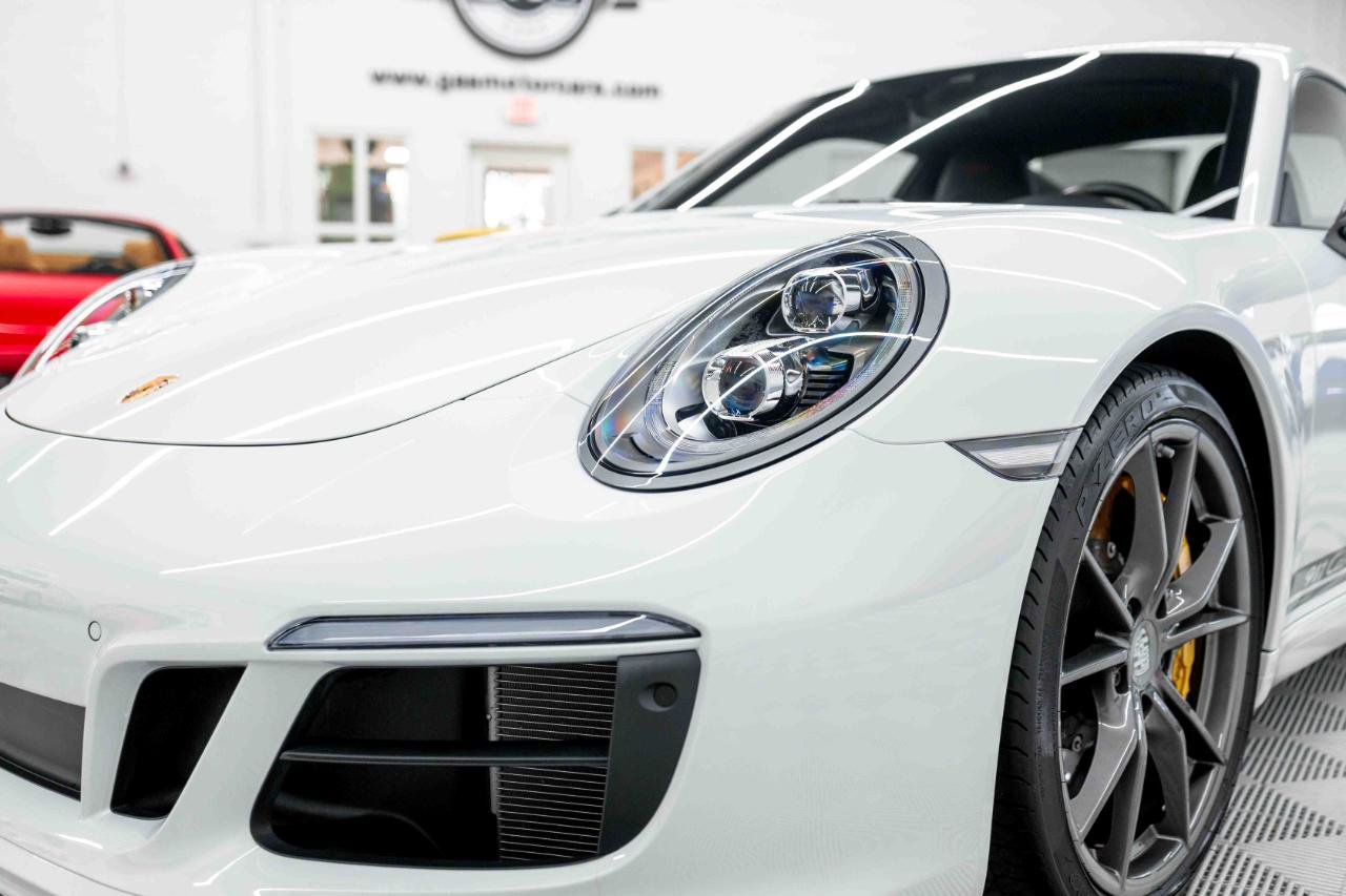 Used 2018 Porsche 911 Carrera T RWD image 15