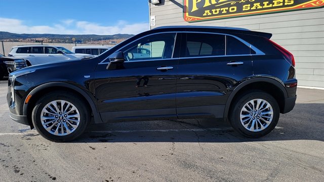 Used 2024 Cadillac XT4 Premium Luxury AWD/4WD image 9