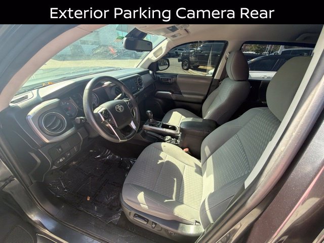 Used 2021 Toyota Tacoma SR5 RWD image 22