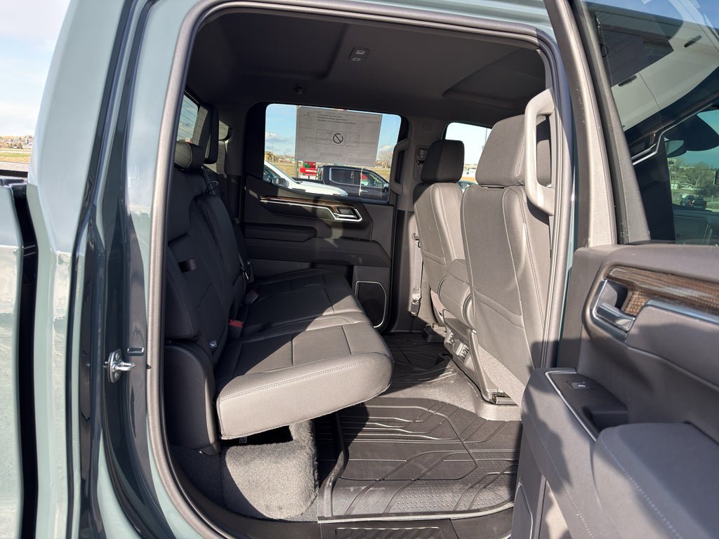 New 2026 Chevrolet Silverado 1500 LT w/ Safety Package AWD/4WD image 11