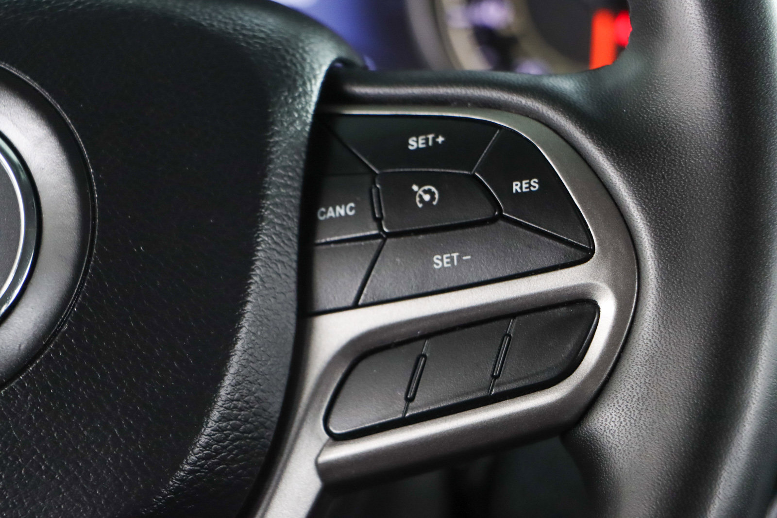 Used 2022 Jeep Cherokee Latitude Lux image 14